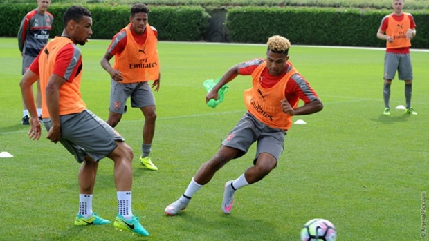 Luyện tập cật lực, Arsenal sẵn sàng chiến Lens