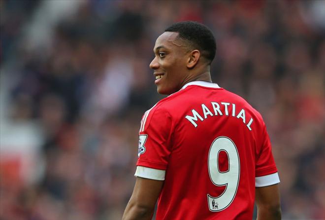 Ảnh bài viết CĐV Arsenal kêu gọi Arsene Wenger mua Martial