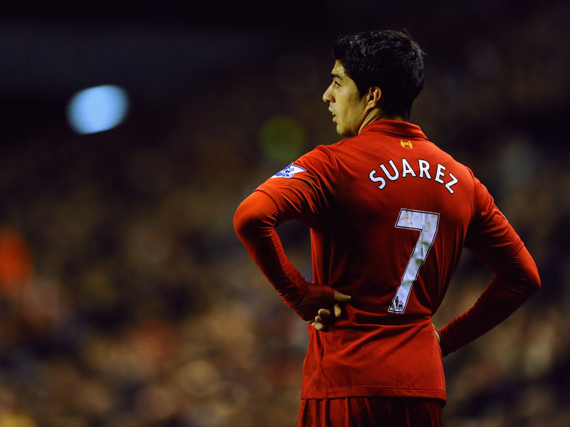 Những bản hợp đồng đắt giá nhất lịch sử Liverpool (Phần 1): Luis Suarez và phần còn lại
