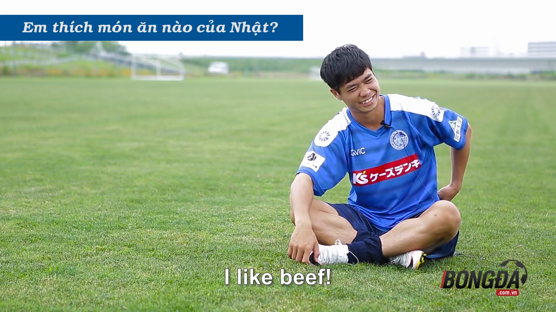 Công Phượng "tâm sự cùng người lạ" ở Nhật