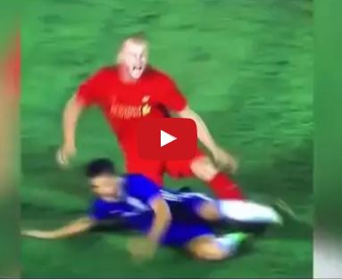 Rùng mình với pha vào bóng thô bạo của Cesc Fabregas vs Ragnar Klavan