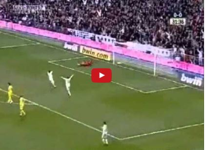 Bài 'lừa ngang' không thể ngăn cản của Arjen Robben