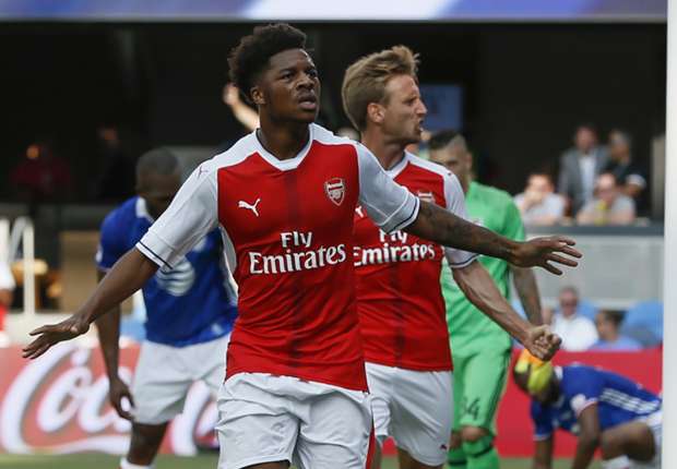 Đại chiến Liverpool, Wenger cầu viện tài năng trẻ