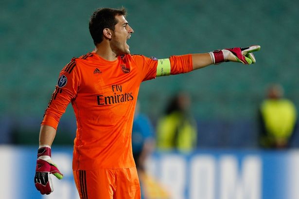 Ảnh bài viết 10 pha cản phá hay nhất sự nghiệp Iker Casillas