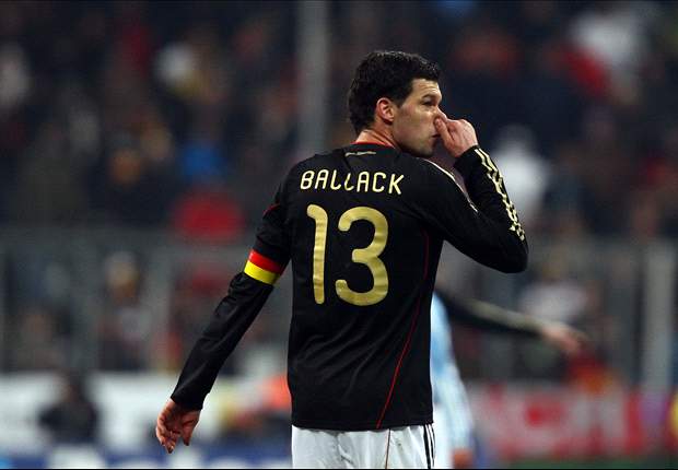 Ảnh bài viết Video: Những bàn thắng kinh điển của 'Vua về nhì' Michael Ballack