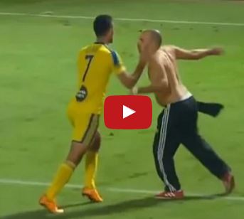 Ảnh bài viết Những pha ẩu đả hỗn loạn nhất giữa cầu thủ và cổ động viên