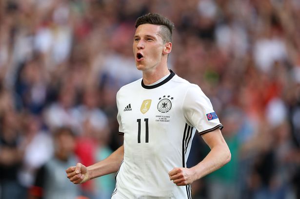 PSG chi khủng, Arsenal thua đau vụ Draxler?