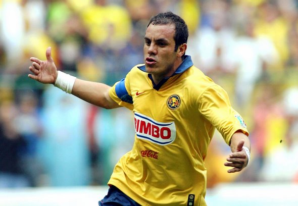 Ai còn nhớ Cuauhtemoc Blanco?