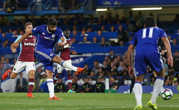 Diego Costa lập đại công phút 90, Chelsea thắng nghẹt thở trận mở màn