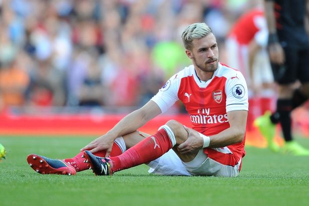 Nghỉ 1 tháng, Ramsey khiến Wenger thấp thỏm