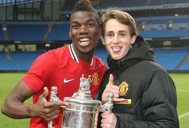 Adnan Januzaj: Hãy như Pogba, ra đi để trở về