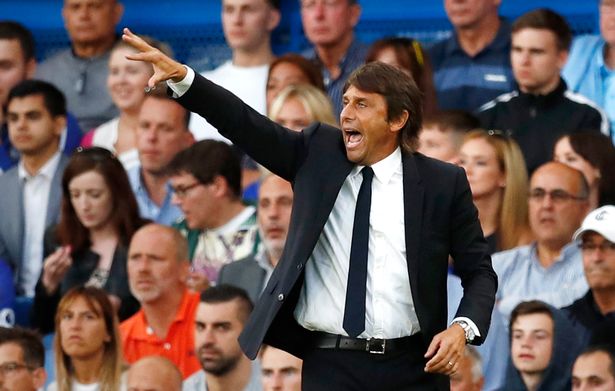 Conte: Chelsea sẽ không mua sắm điên rồ