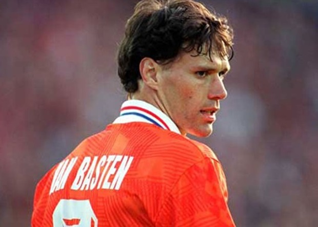 Ảnh bài viết Marco Van Basten - Người Hà Lan bay một thời lẫm liệt