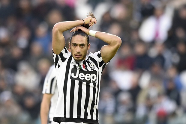 Gia cố hàng thủ, Napoli đưa "hàng thải" Juventus vào tầm ngắm