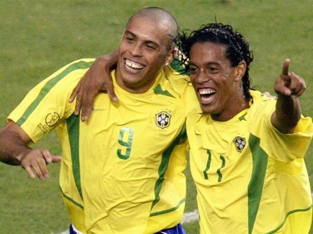 Ronaldo, Ronaldinho, Kaka và những thần đồng Brazil