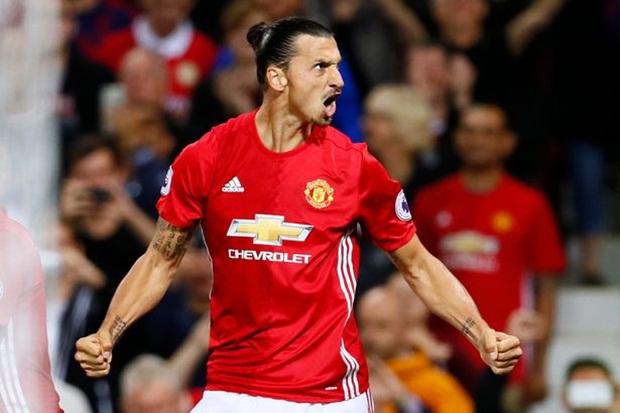 Điểm tin sáng 25/08: Ibrahimovic sắp phá kỉ lục 91 năm; Arsenal săn tiền đạo giá rẻ; C.Ronaldo bình phục thần tốc