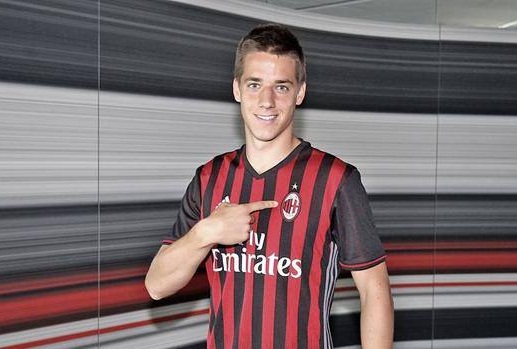 Chính thức: AC Milan đón tân binh từ Chelsea