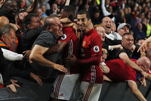 M.U đánh bại Hull City: Giá trị từ chiều sâu đội hình
