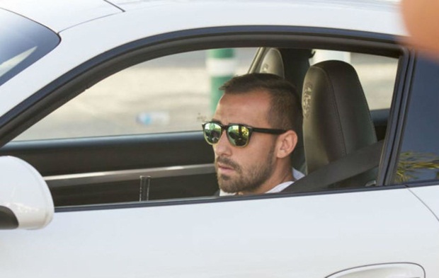 Nóng: Paco Alcacer hoàn tất kiểm tra y tế tại Barca