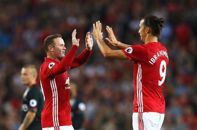 Ai khiến Rooney thăng hoa trở lại?