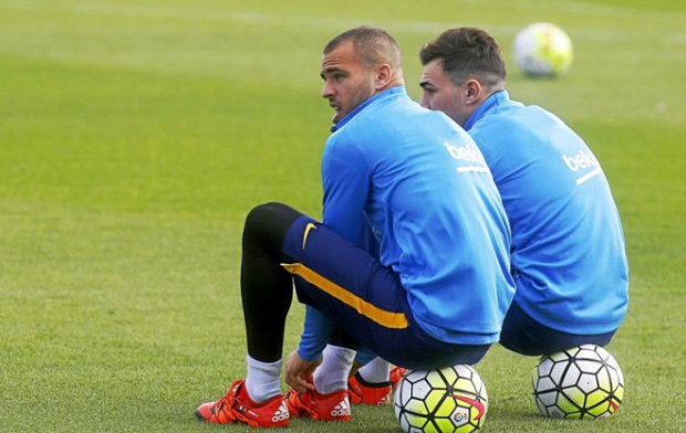 Barca đã để bao nhiêu sao trẻ ra đi Hè này?