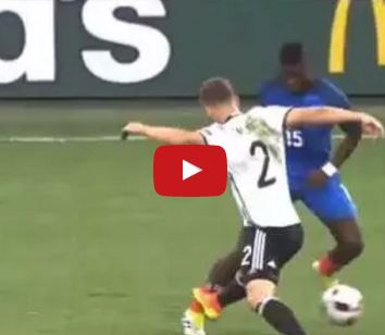 Paul Pogba xử lý cực ảo, biến Shkodran Mustafi thành trò hề