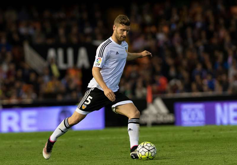 Những bật mí thú vị về Shkodran Mustafi: Tân binh đắt giá của Arsenal