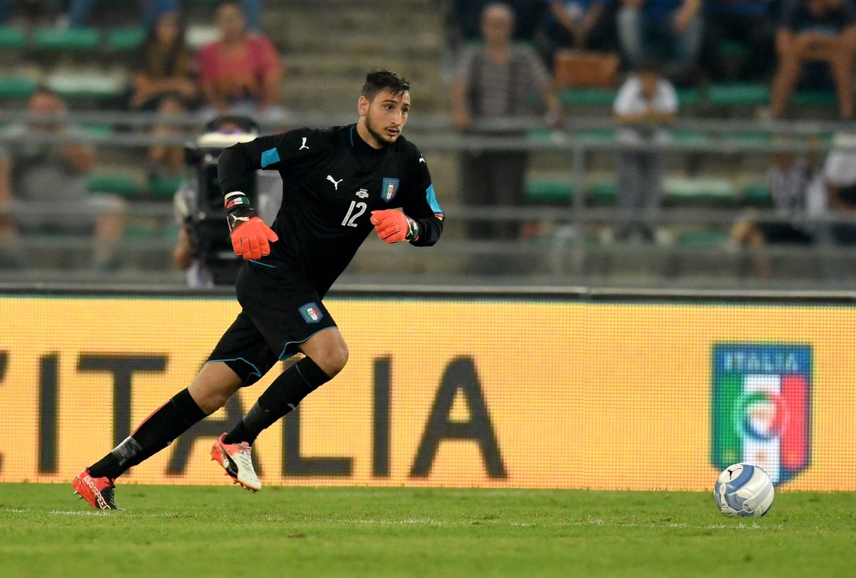 Sao trẻ AC Milan đi vào lịch sử bóng đá Italia