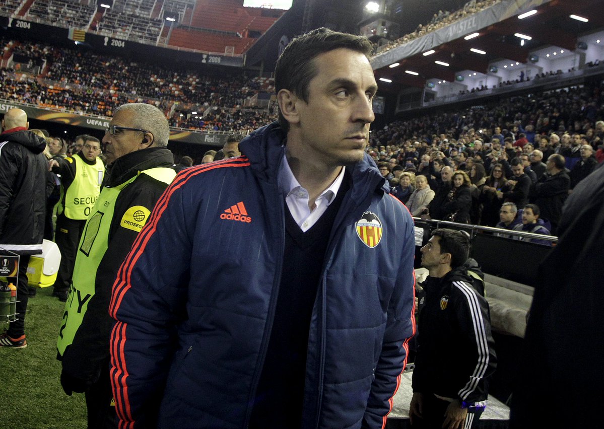 Rời Valencia, Gary Neville vẫn chưa hết sợ