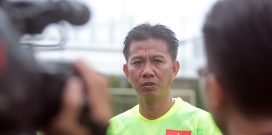 HLV Hoàng Anh Tuấn: "Đừng so sánh U19 Việt Nam với lứa Công Phượng!"