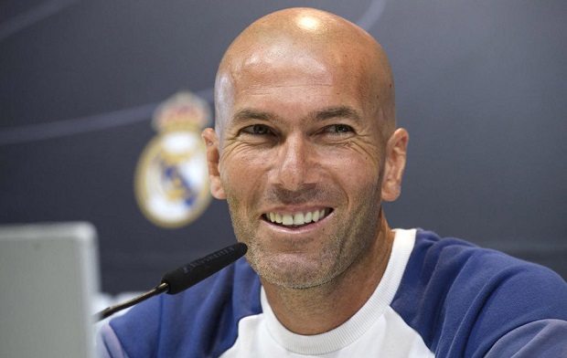 Zidane 'ức chế' với lệnh cấm của FIFA