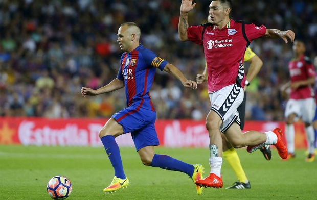 Iniesta chỉ ra sai lầm khiến Barca thua sốc Alaves