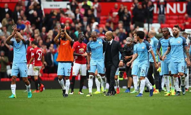 Pep 'ngại' chơi ở Champions League
