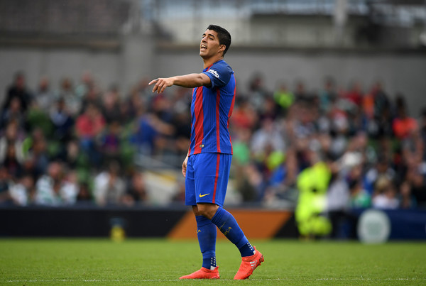 Ảnh bài viết Pha đỡ ngực và dứt điểm chuẩn mực của Luis Suarez vs Celtic