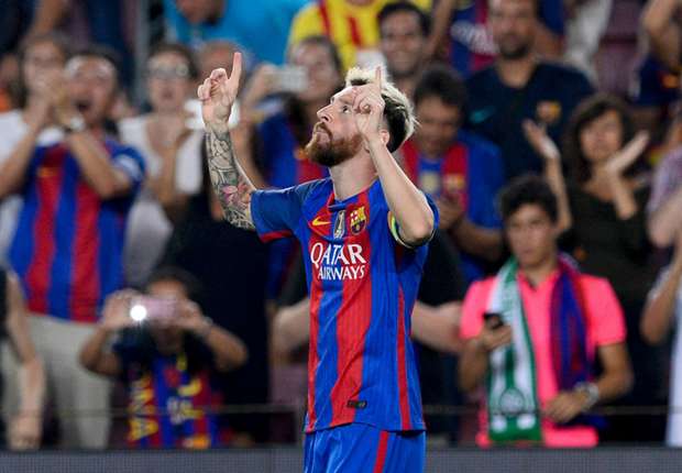 Sốc: 16 tuổi, Messi đã "sỉ nhục" toàn bộ đội hình Barca