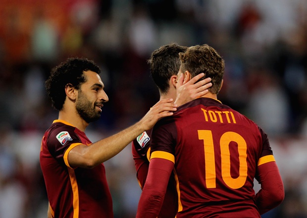 01h45 ngày 19/09, Fiorentina vs AS Roma: Vẫn cần Totti