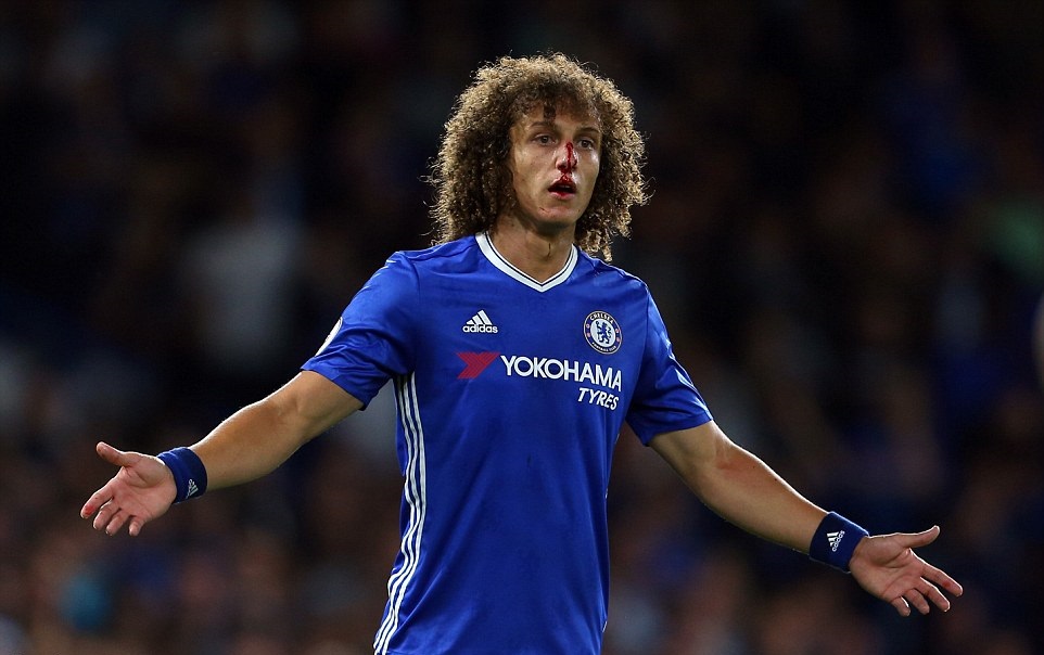 Ảnh bài viết Luiz đổ máu trên sân, Chelsea thua bạc nhược trước Liverpool