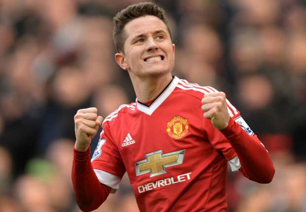 Ảnh bài viết Trong lúc 'dầu sôi lửa bỏng', Mourinho cần người như Herrera