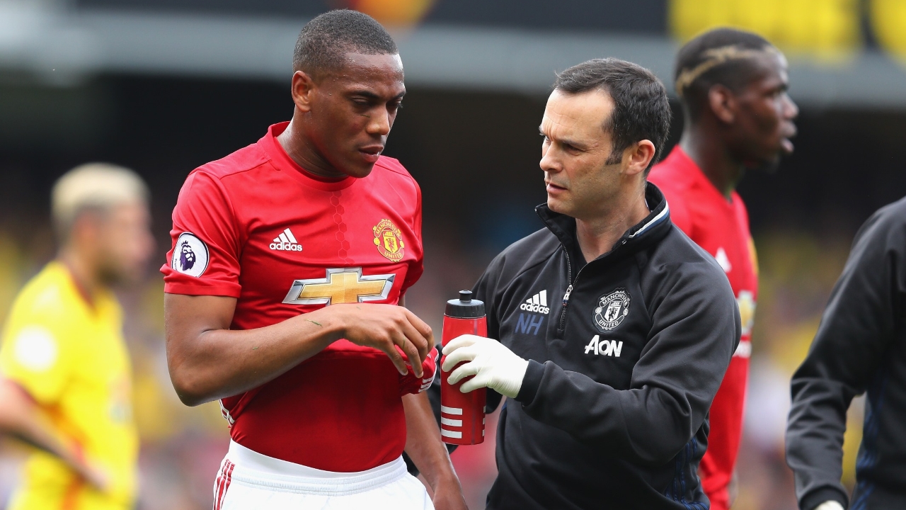 Ảnh bài viết Mourinho trả lời khó hiểu về chấn thương của Anthony Martial