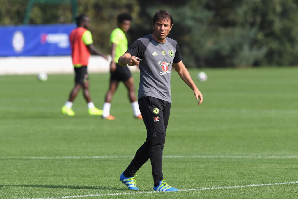 Trước thềm đại chiến Leicester City - Chelsea: Khi Conte loay hoay