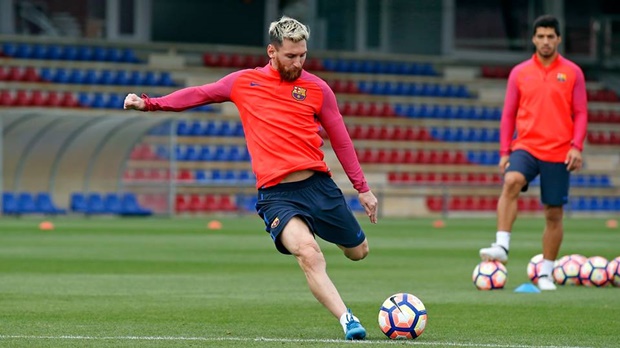 Cận cảnh: Messi và đồng đội liên tục phô diễn kỹ thuật, chờ hạ Atletico