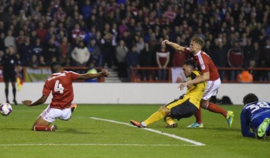 Perez lập cú đúp, Xhaka có siêu phẩm, Arsenal đè bẹp Nottingham