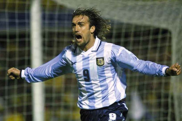 10 bàn đẹp nhất của Gabriel Batistuta