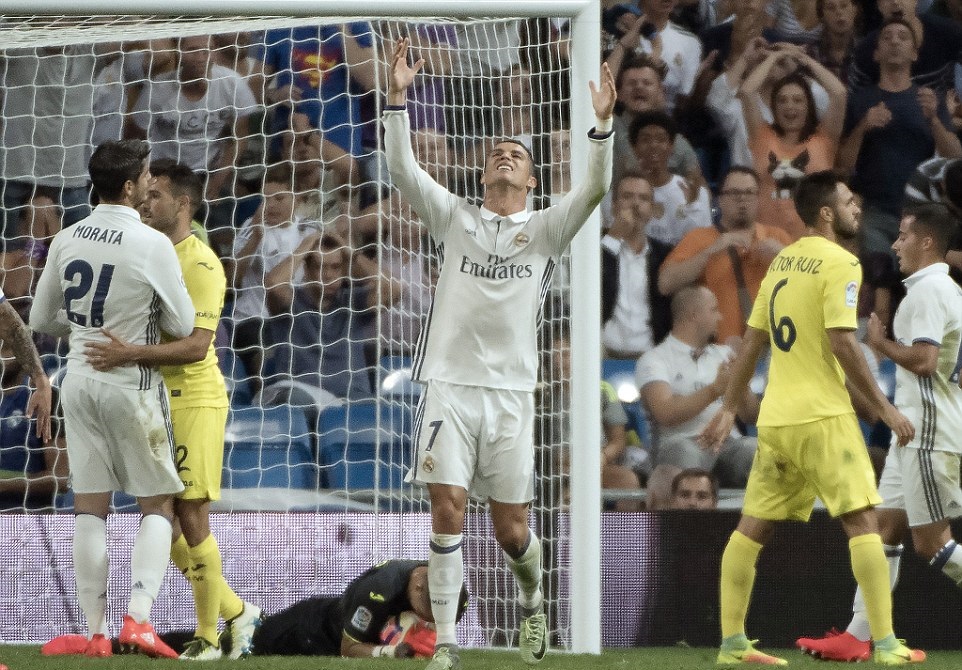 Ramos mắc sai lầm, Real bị chia điểm ngay trên sân nhà