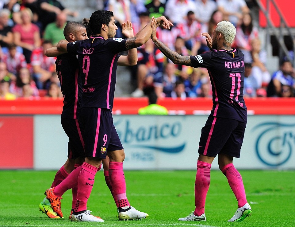 Hoàn toàn áp đảo, Barca tạo nên chiến thắng “bàn tay nhỏ” trước Gijon
