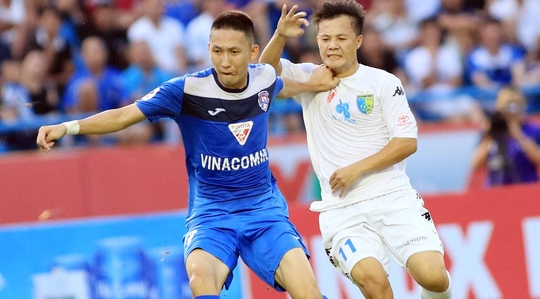 Ồn ào Nghiêm Xuân Tú
