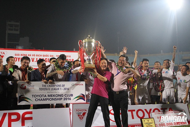 Chủ tịch FIFA lại chúc mừng Hà Nội T&T vô địch V-League