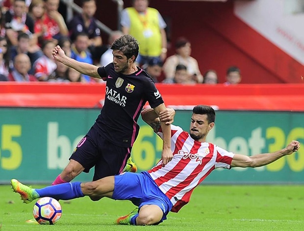 Sergi Roberto: Mình thích đá đâu thì đá đó thôi