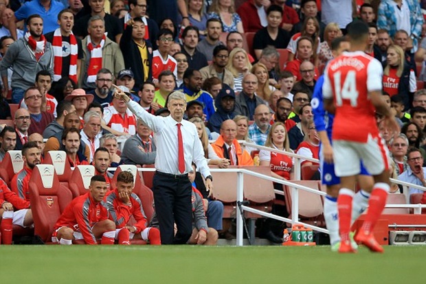 Không Wenger, Arsenal sẽ khủng hoảng như M.U thời hậu Sir Alex