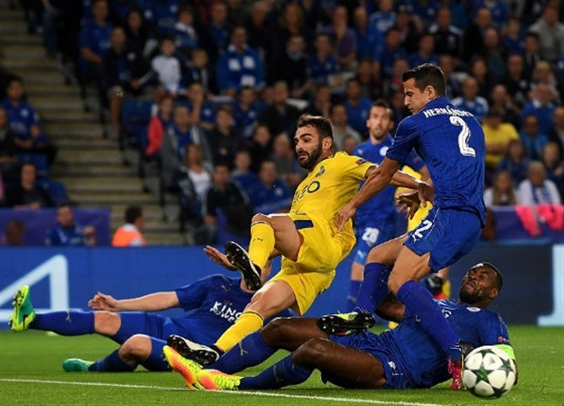 Thắng Porto, Leicester làm được điều mà chưa đội bóng Anh nào làm được